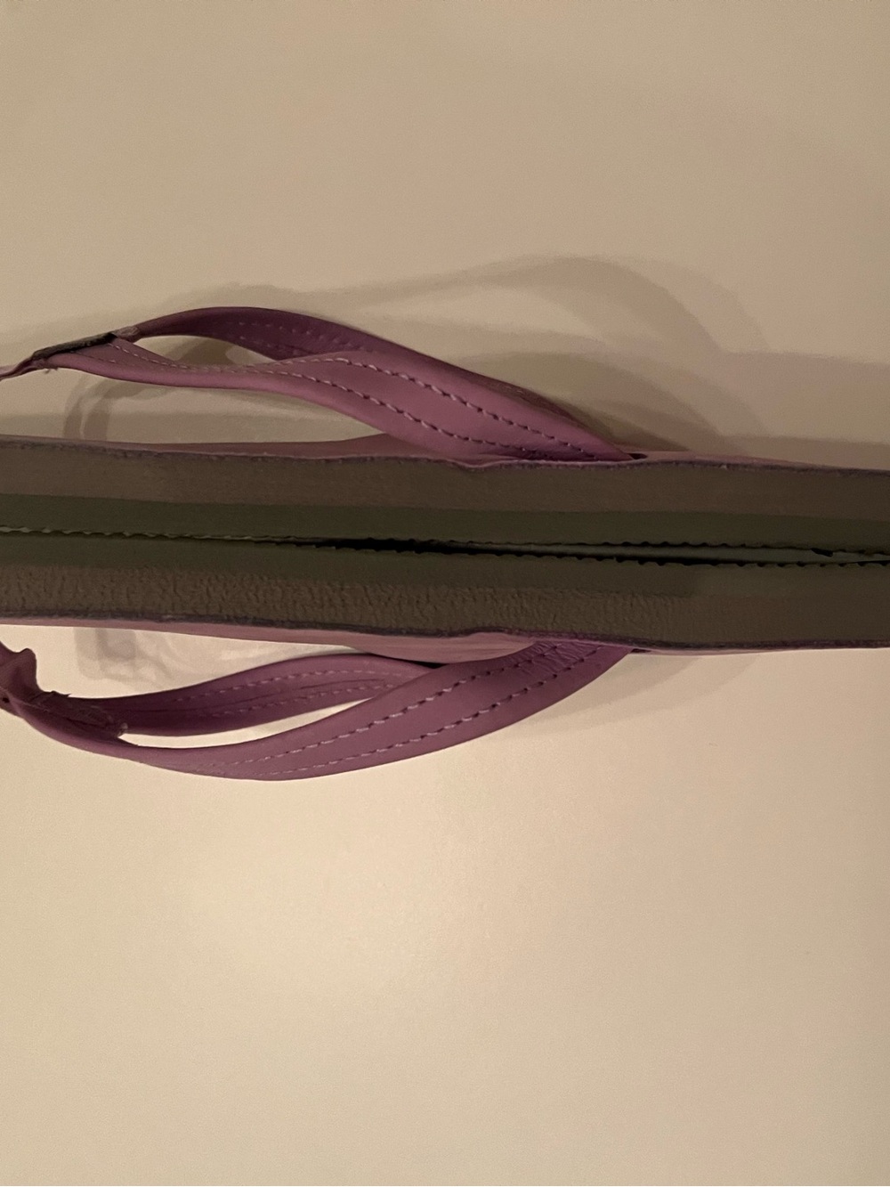 Rainbow Women's Lilac Leather Flip Flops - Picture 5 of 6